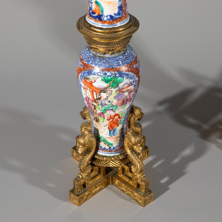 Bild 1 zu Objekt, Paar montierte Girandolen im chinoisen Stil, K-16A 10