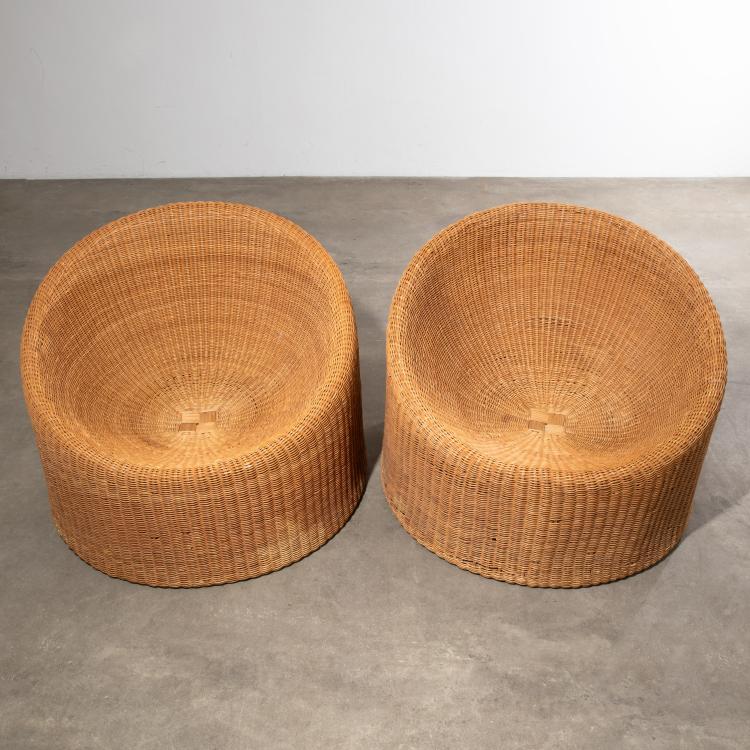 Bild 1 zu Objekt, 2 Sessel Modell Elefantenfu&szlig; / Juttu, Eero Aarnio, ASKO, K-16B 692