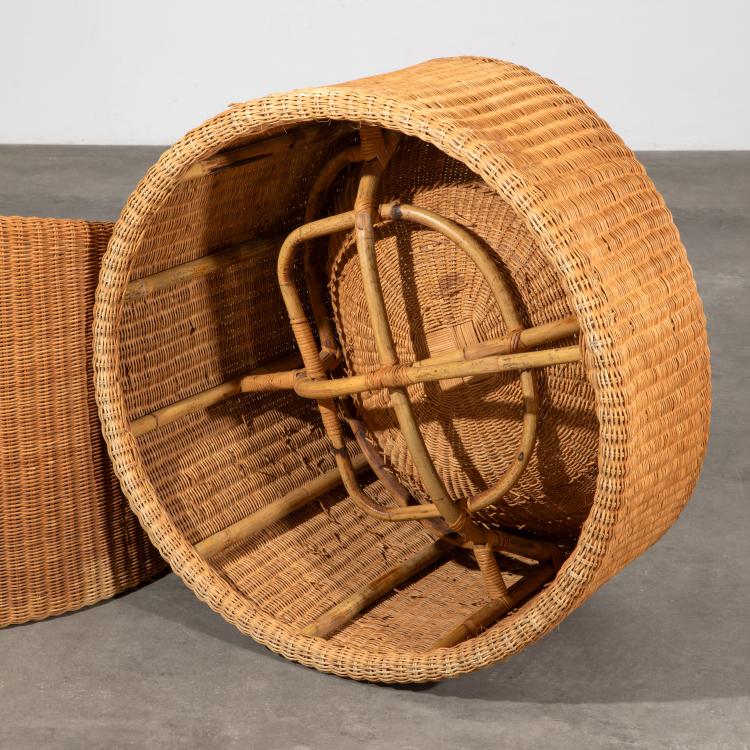 Bild 4 zu Objekt, 2 Sessel Modell Elefantenfu&szlig; / Juttu, Eero Aarnio, ASKO, K-16B 692