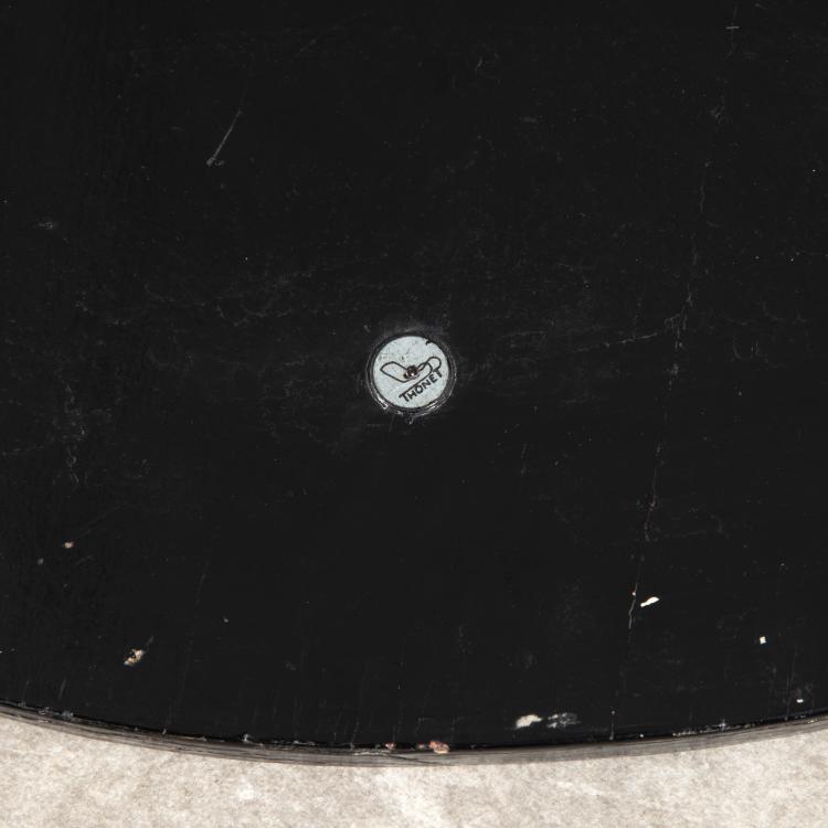 Bild 4 zu Objekt, Tisch Modell MR 515, Ludwig Mies van der Rohe, Thonet, K-16B 550