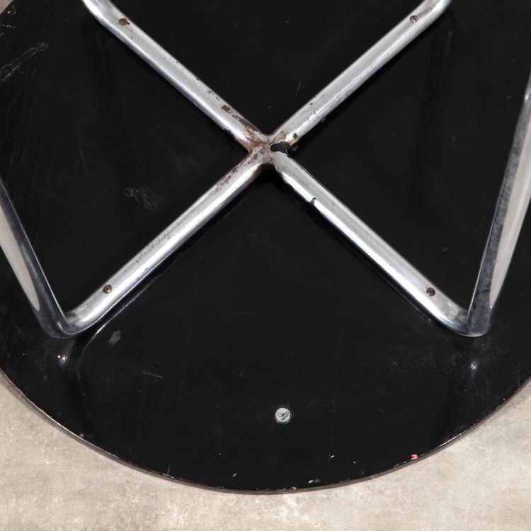 Bild 5 zu Objekt, Tisch Modell MR 515, Ludwig Mies van der Rohe, Thonet, K-16B 550