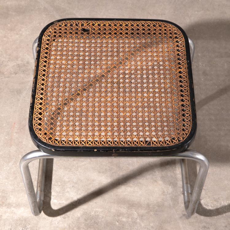 Bild 1 zu Objekt, Stahlrohr Hocker der 1930er Jahre, Marcel Breuer (nach), K-16O 4