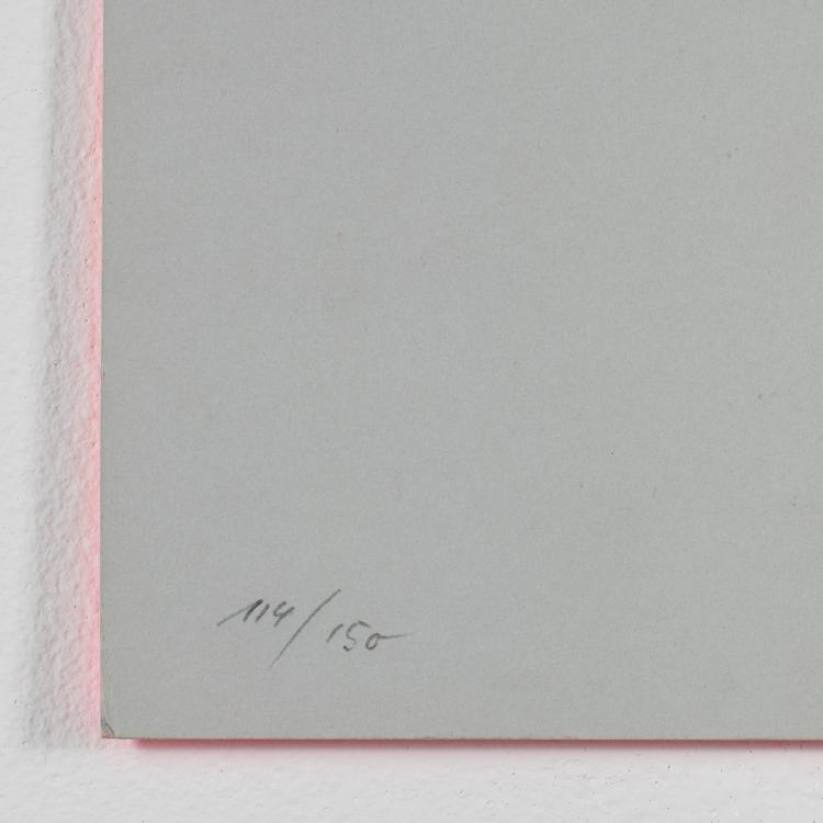 Bild 4 zu Objekt, 'Rundes Schwarz / Schwarz auf Leuchtrot kalt bis rot-orange', 1968, Rupprecht Geiger, K-16B 491