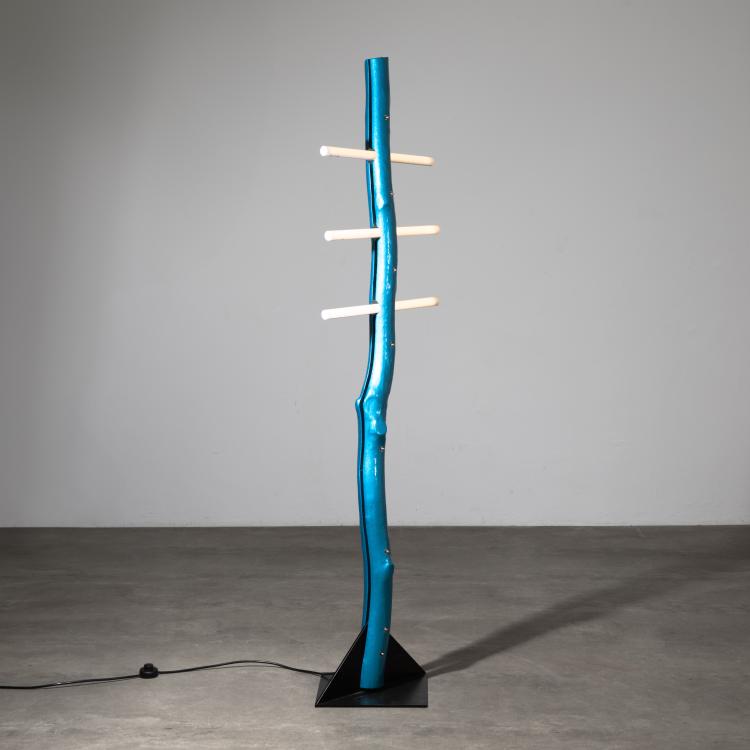 Bild 1 zu Objekt, Stehleuchte Modell Baumleuchte II, Gruppe Kunstflug, Gruppe Kunstflug, K-16B 831