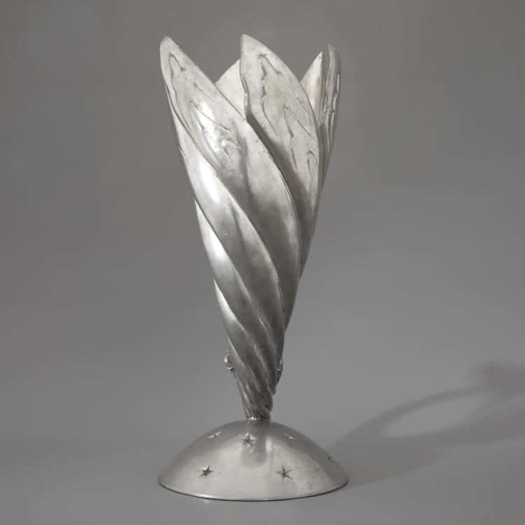 Bild 4 zu Objekt, Skulpturale Vase, K-16A 144