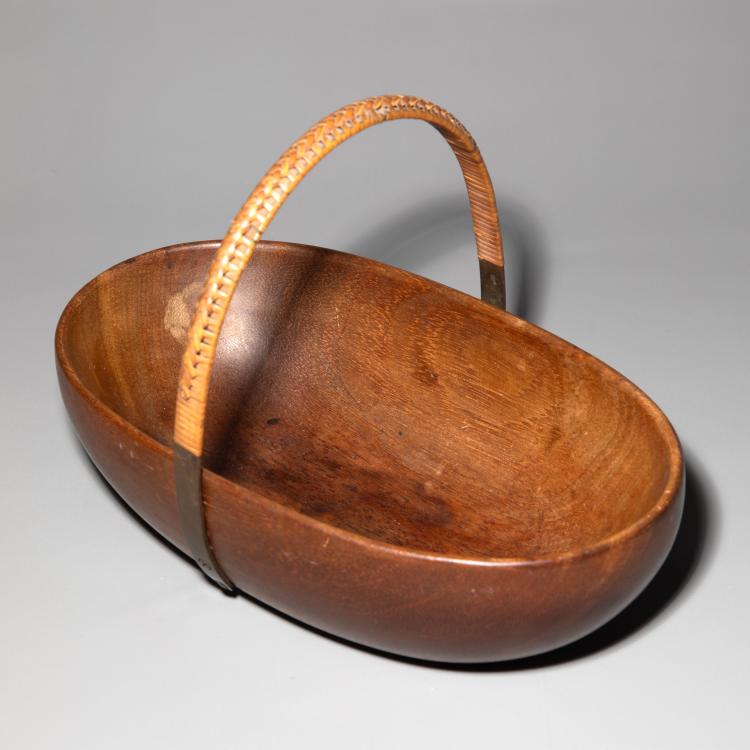 Hauptbild zu Objekt, Schale f&uuml;r N&uuml;sse oder Obst Modell A-436, Carl Aub&ouml;ck, Werkst&auml;tten Aub&ouml;ck / Artes ..., K-16B 619