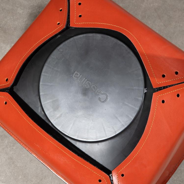 Bild 4 zu Objekt, 4 Armlehnst&uuml;hle Modell CAB, Mario Bellini, Cassina, K-16B 736