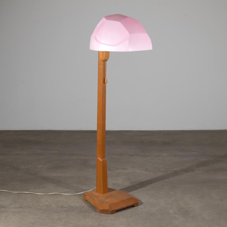Bild 1 zu Objekt, Anthroposophical floor lamp, Rudolf Steiner (surroundings), Rudolf D&ouml;rfner, Dornach (Schirm), K-16B 565