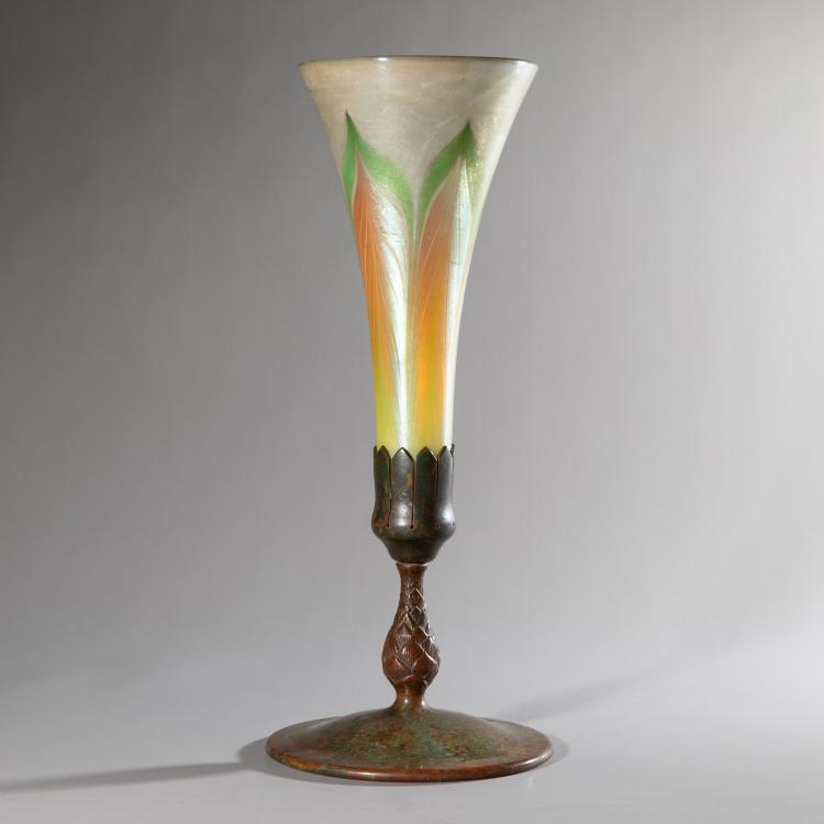 Bild 2 zu Objekt, Vase mit Bronzefu&szlig;, um 1906, Tiffany, L. C., New York, K-16A 164