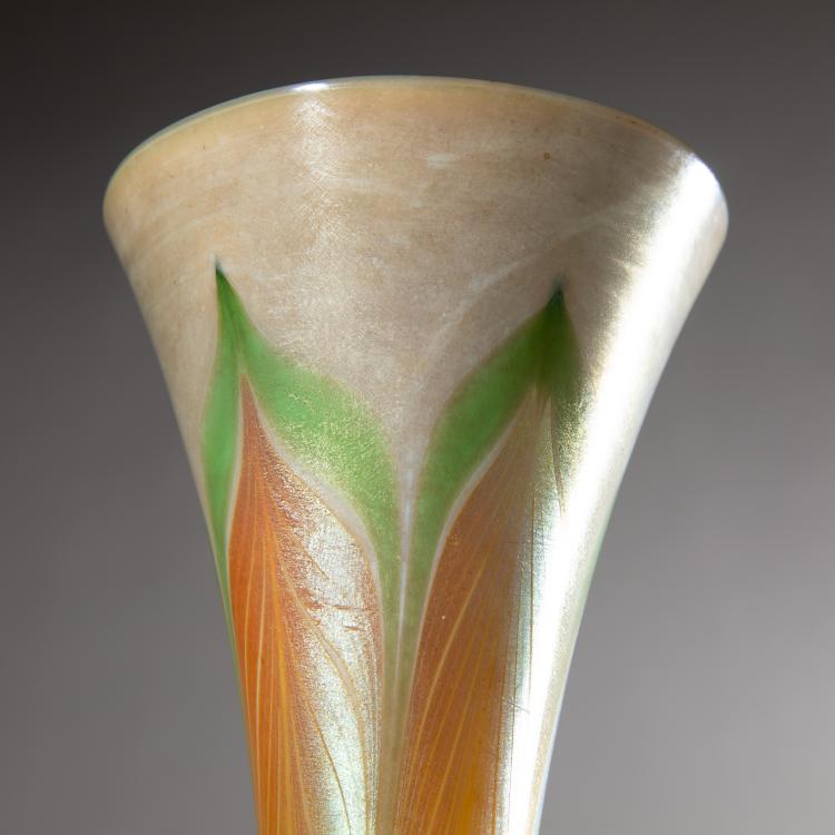 Bild 3 zu Objekt, Vase mit Bronzefu&szlig;, um 1906, Tiffany, L. C., New York, K-16A 164