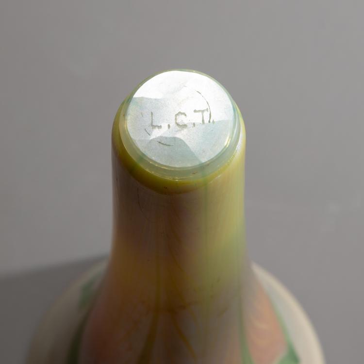 Bild 4 zu Objekt, Vase mit Bronzefu&szlig;, um 1906, Tiffany, L. C., New York, K-16A 164