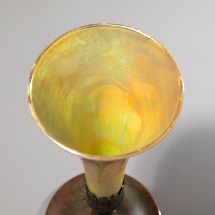 Bild 5 zu Objekt, Vase mit Bronzefu&szlig;, um 1906, Tiffany, L. C., New York, K-16A 164