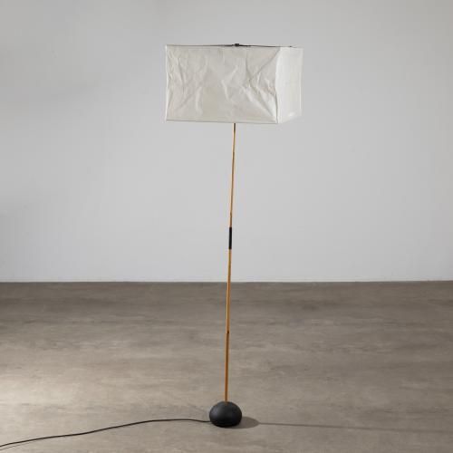 Akari floor lamp model BB3/X3