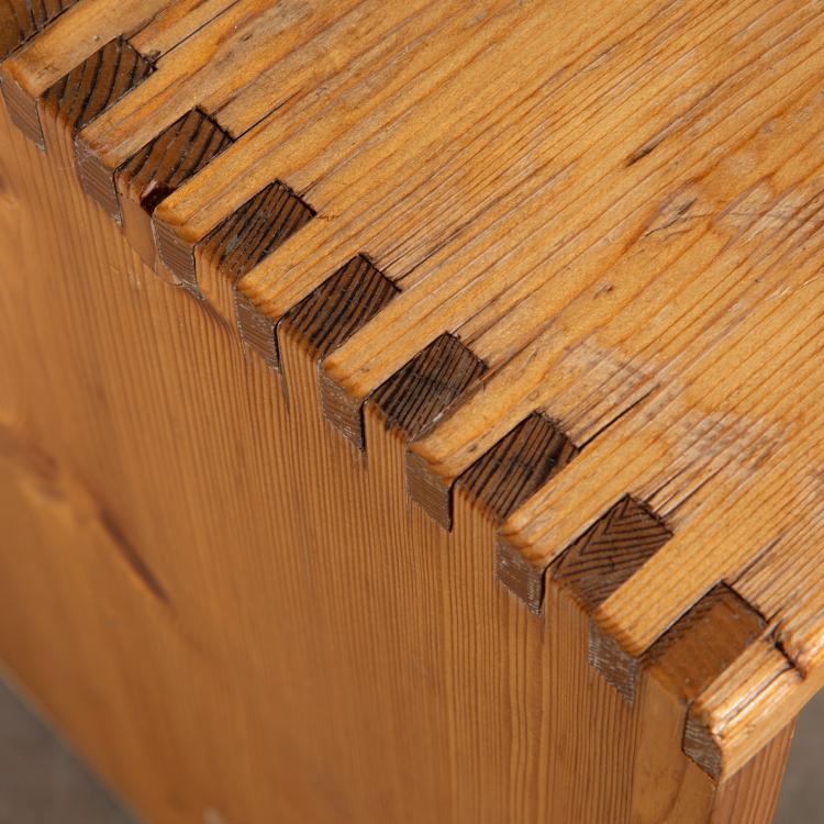 Bild 3 zu Objekt, Ulmer Hocker, Max Bill,Hans Gugelot, K-16B 564