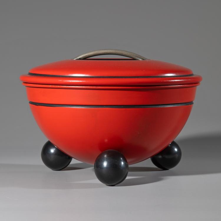 Bild 2 zu Objekt, Dose mit Kugelf&uuml;&szlig;en Modell 1321, Marianne Brandt, Gothaer Metallwarenfabrik, ehem. Ruppelwerk, K-16B 542