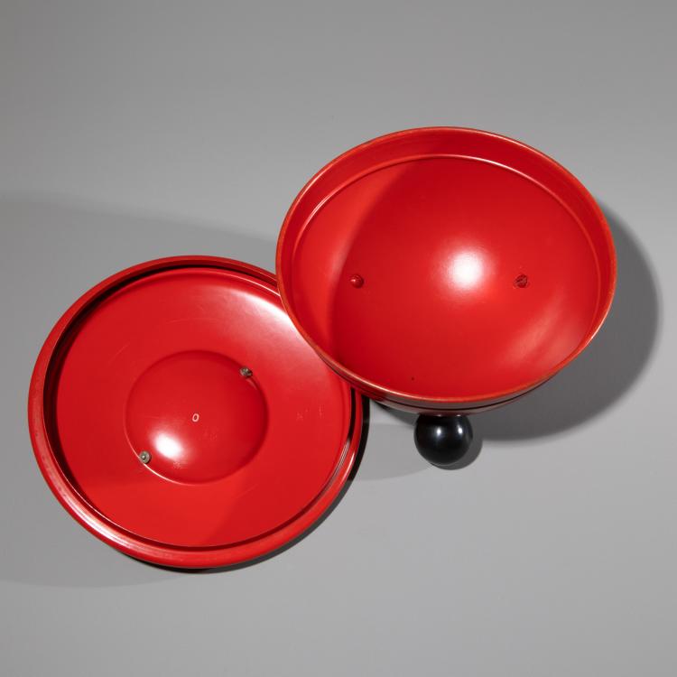 Bild 3 zu Objekt, Dose mit Kugelf&uuml;&szlig;en Modell 1321, Marianne Brandt, Gothaer Metallwarenfabrik, ehem. Ruppelwerk, K-16B 542