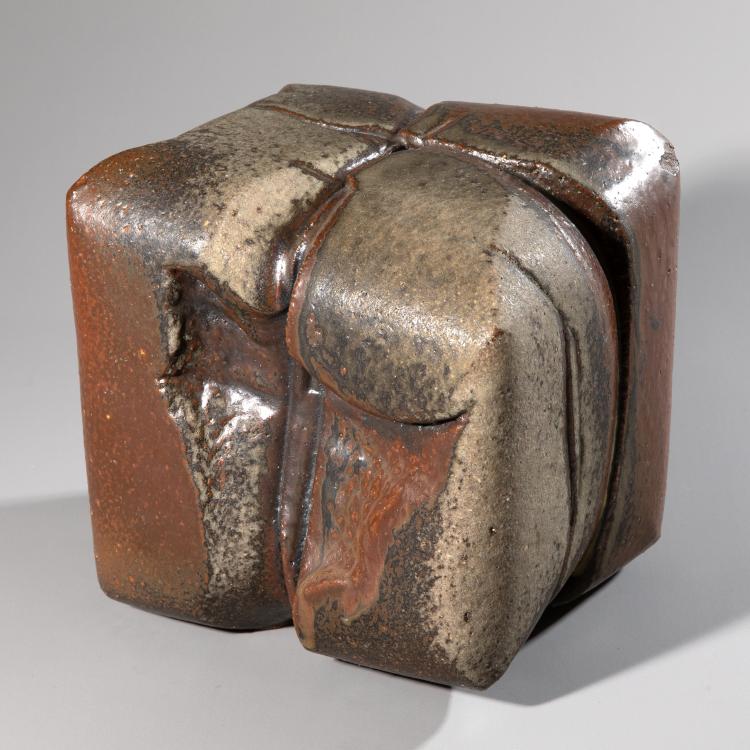 Hauptbild zu Objekt, Kubistische Vase, 'Stein', Dieter Crumbiegel, K-16A 224