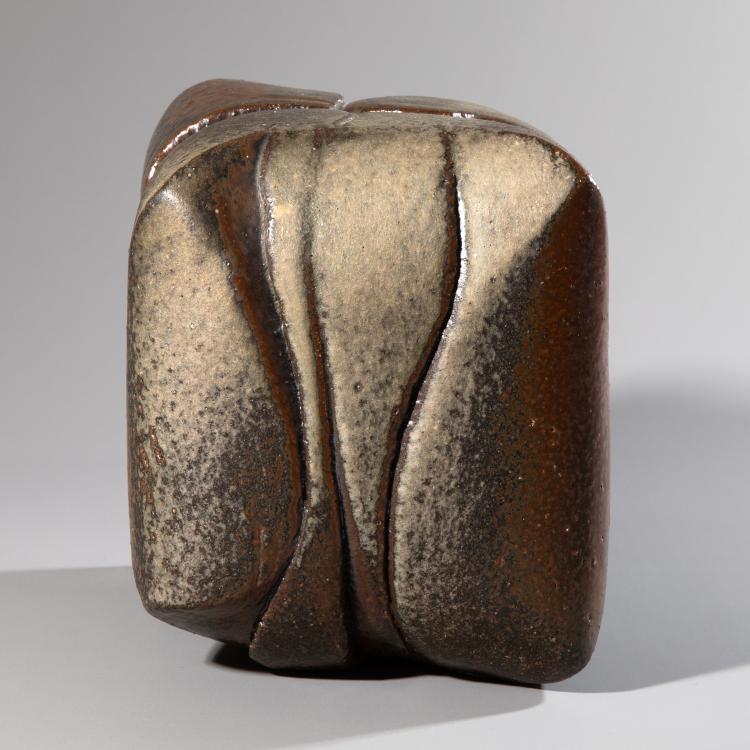 Bild 1 zu Objekt, Kubistische Vase, 'Stein', Dieter Crumbiegel, K-16A 224