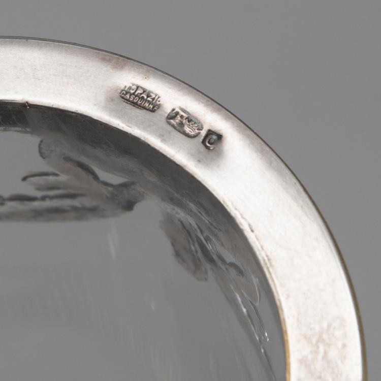 Bild 4 zu Objekt, Glasvase mit Silbermontierung, K-16A 103