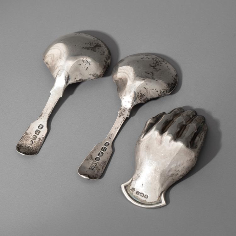 Bild 2 zu Objekt, Drei silberne Teema&szlig;l&ouml;ffel, K-16A 111