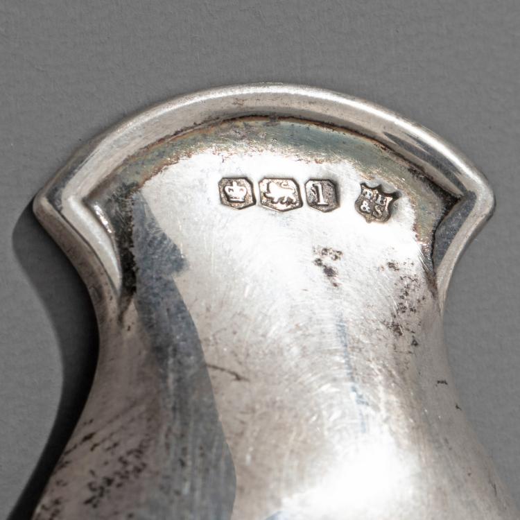 Bild 4 zu Objekt, Drei silberne Teema&szlig;l&ouml;ffel, K-16A 111