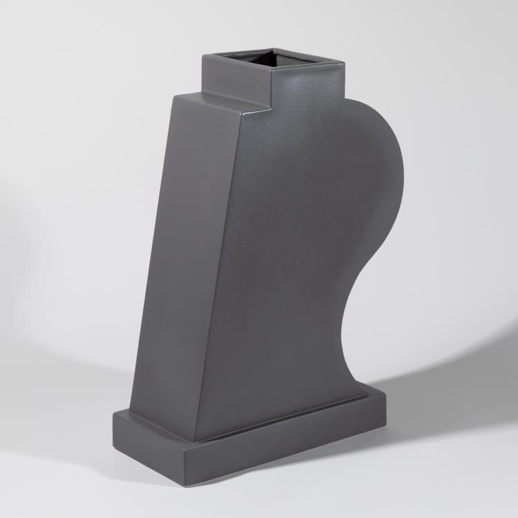 Bild 1 zu Objekt, Limitierte Vase aus der Ruins Serie, Ettore Sottsass, Bitossi f&uuml;r Gallery Milano, K-16B 775