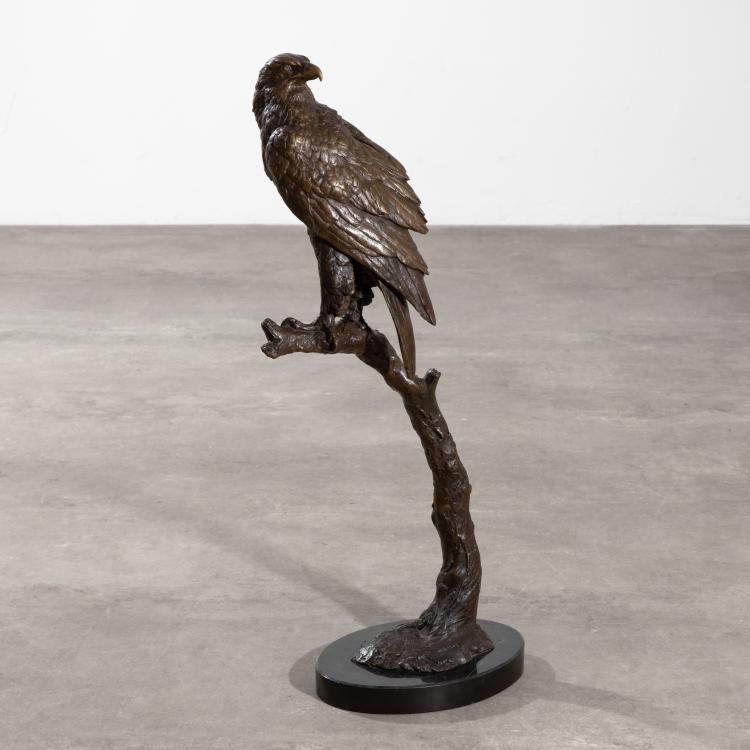 Hauptbild zu Objekt, 'Gro&szlig;er Adler auf einem Ast sitzend', um 1890, K-16B 296