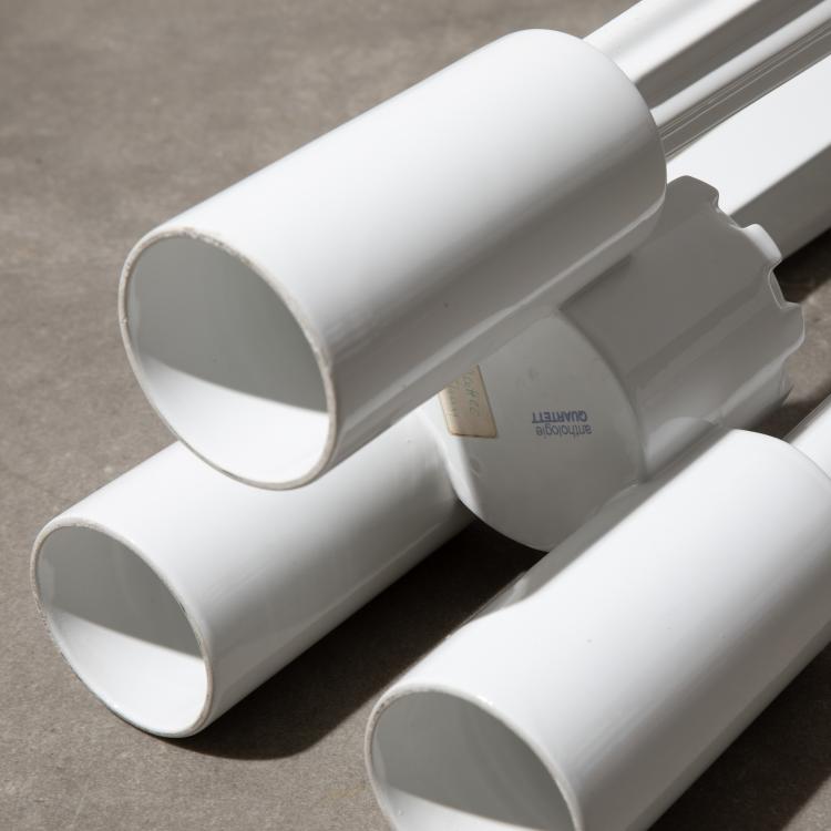 Bild 2 zu Objekt, Limitiertes Objekt / Vase aus der Keramikserie 'Castelli in Fiore', Matteo Thun, Anthologie Quartett, K-16B 798