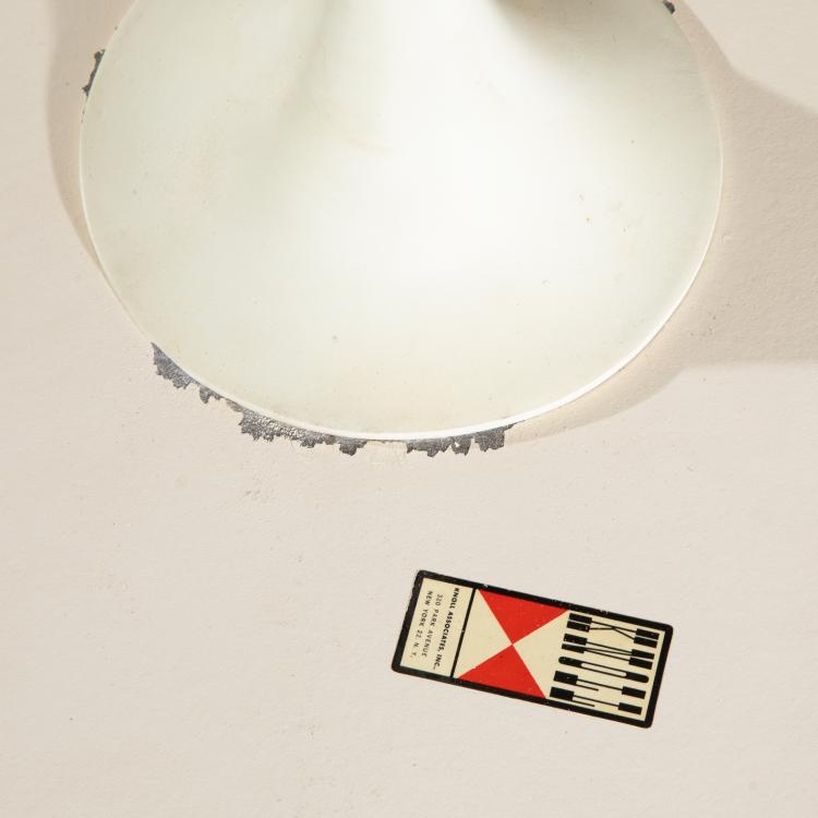 Bild 3 zu Objekt, 2 Beistelltische aus der Tulip Serie, Eero Saarinen, Knoll International, K-16B 669