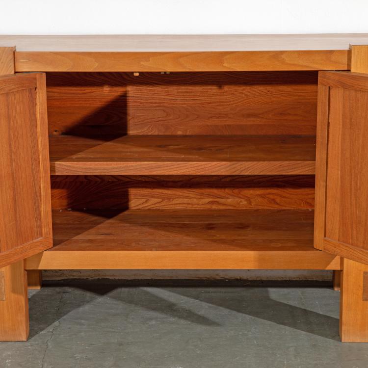 Bild 6 zu Objekt, Gro&szlig;es Sideboard Modell R16, Pierre Chapo, K-16B 645