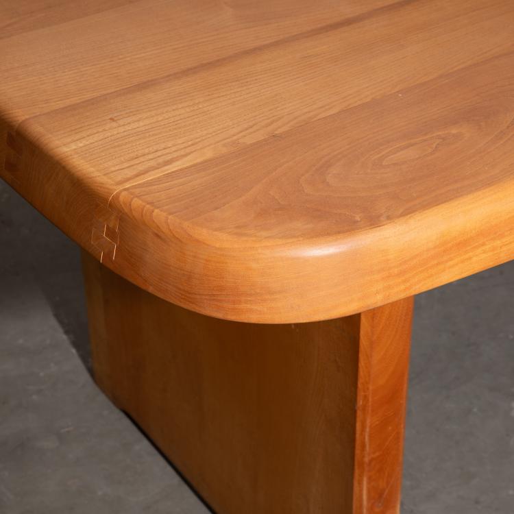 Bild 4 zu Objekt, Gro&szlig;er E&szlig;tisch Modell T20A, Pierre Chapo, K-16B 647