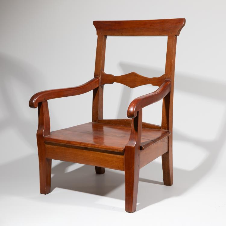 Hauptbild zu Objekt, Classical children's chair, K-16O 1