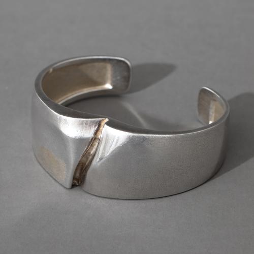 Armspange 'Darina', 1979