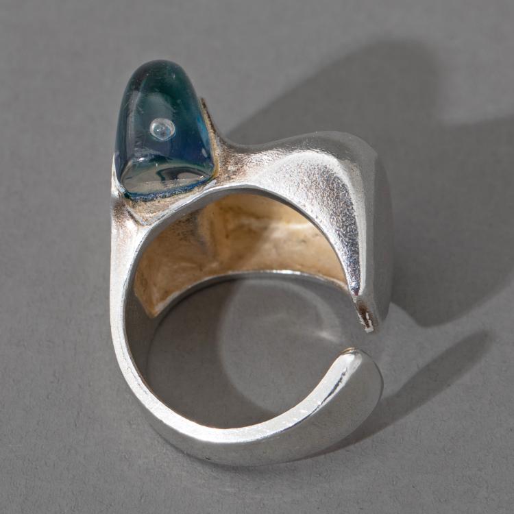 Bild 2 zu Objekt, Ring 'Darinas Tears', 1979, Bj&ouml;rn Weckstr&ouml;m, Lapponia, Helsinki, K-17 147