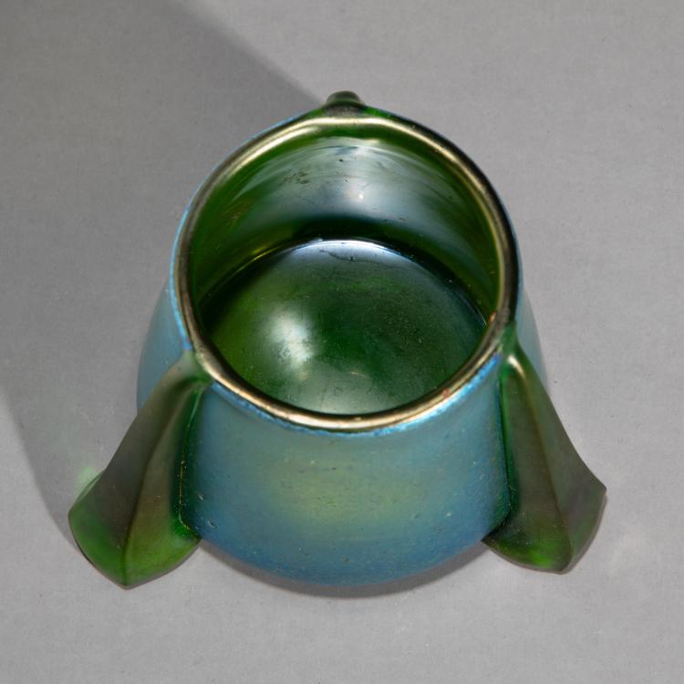 Bild 2 zu Objekt, Kleine Vase 'Cobalt Silberiris - Norma', 1903/04, Marie Kirschner, L&ouml;tz Wwe. Klosterm&uuml;hle, K-17 155