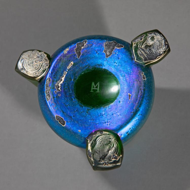 Bild 3 zu Objekt, Kleine Vase 'Cobalt Silberiris - Norma', 1903/04, Marie Kirschner, L&ouml;tz Wwe. Klosterm&uuml;hle, K-17 155