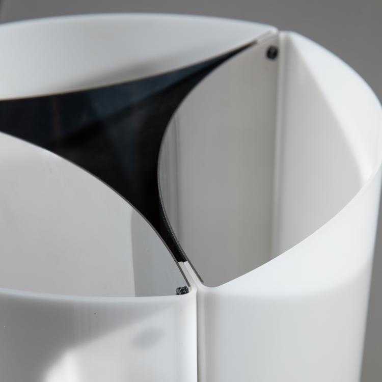 Bild 3 zu Objekt, Tischleuchte Modell 526/p, Massimo Vignelli, Arteluce, K-17 517