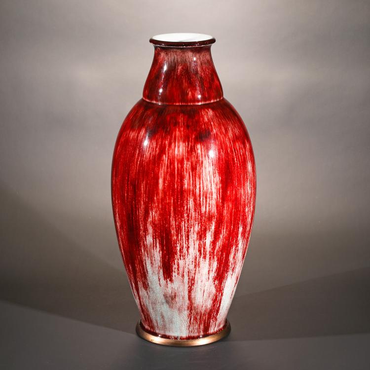 Hauptbild zu Objekt, Vase 'Sang-de-boeuf', 1930, S&egrave;vres, Porzellanmanufaktur, K-17 189