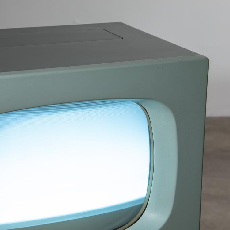 Bild 1 zu Objekt, Fernseher Modell HF 1, Herbert Hirche, Braun AG, K-17 391