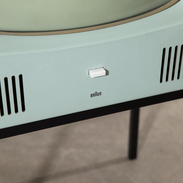 Bild 3 zu Objekt, Fernseher Modell HF 1, Herbert Hirche, Braun AG, K-17 391
