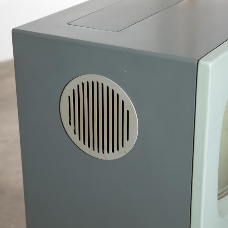 Bild 4 zu Objekt, Fernseher Modell HF 1, Herbert Hirche, Braun AG, K-17 391