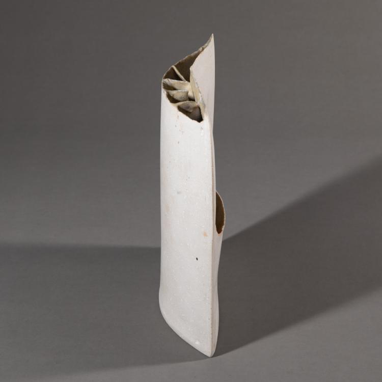 Bild 3 zu Objekt, Flache Vase mit Rippen, Ruth Duckworth, K-17 201