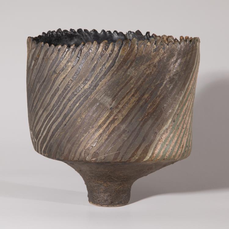 Bild 3 zu Objekt, Fu&szlig;schale, Ruth Duckworth, K-17 202