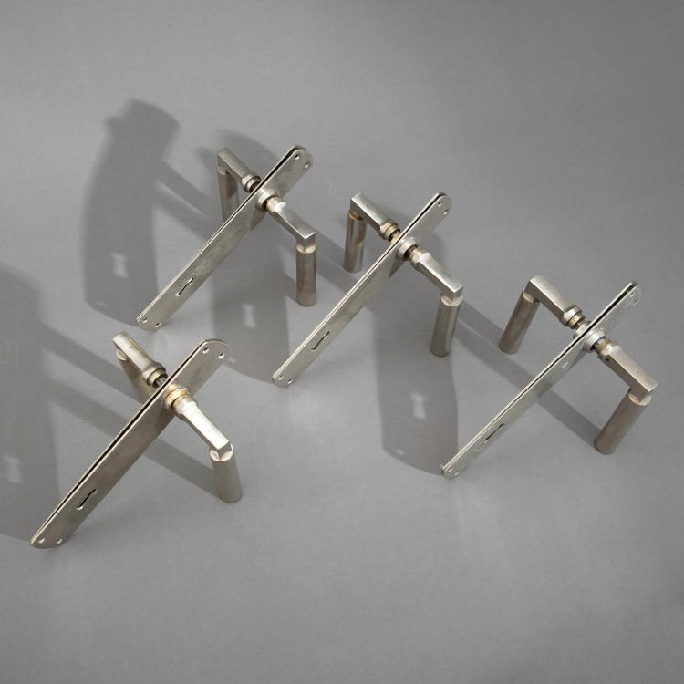 Bild 1 zu Objekt, 4 door handle sets with long backplate, Walter Gropius, K-17 359