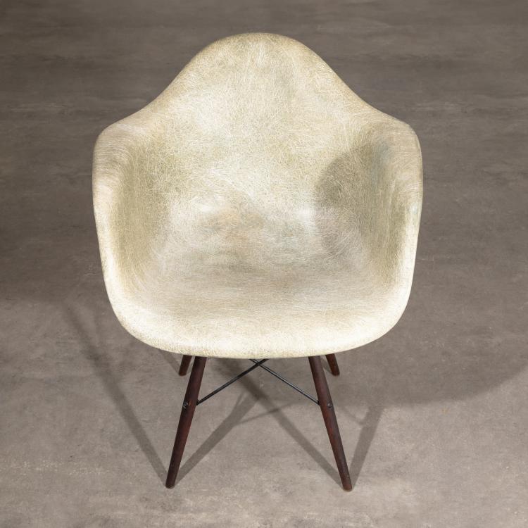 Bild 1 zu Objekt, Drehstuhl Modell PAW 'Rope Edge', Charles & Ray Eames, Zenith Plastics, Gardena, K-17 421