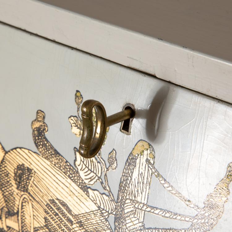 Bild 1 zu Objekt, Fr&uuml;her Sekret&auml;r Modell Panoplie, Piero Fornasetti, Atelier Fornasetti, 