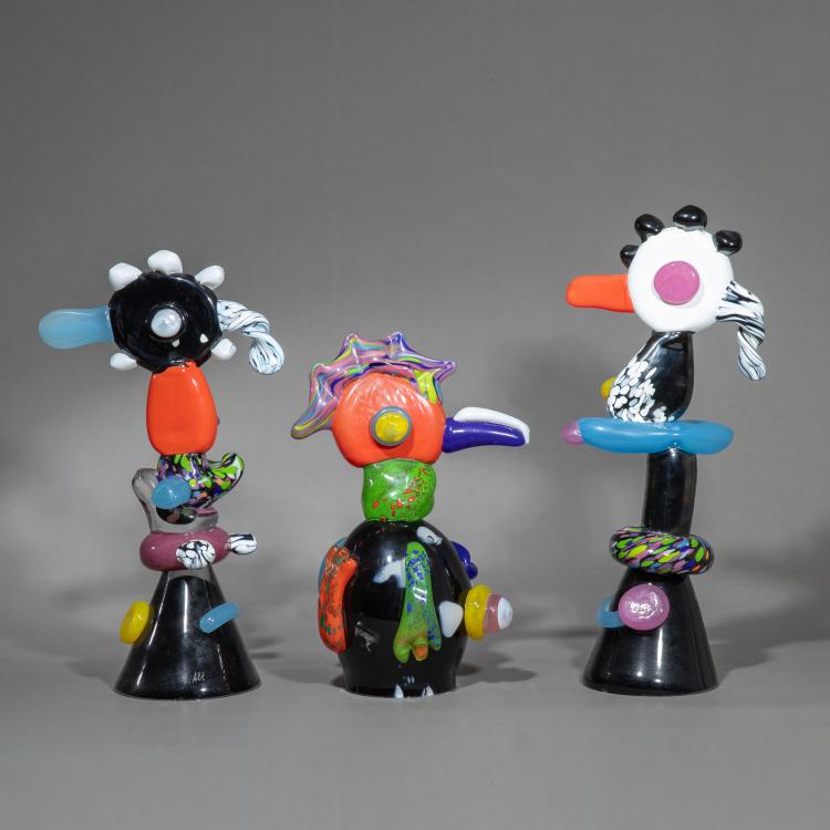 Bild 1 zu Objekt, 'Fr&auml;ulein vom Mond', 'Blauschnabler mit Blume', 'Merlin mit roter Nase', 1989/1990, Otmar Alt, K-17 241