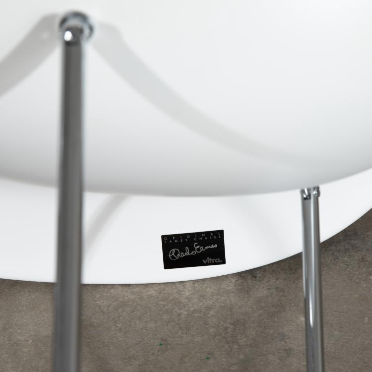 Bild 4 zu Objekt, Sitzobjekt Modell La Chaise, Charles & Ray Eames, Vitra Design, Weil am Rhein, K-17 422