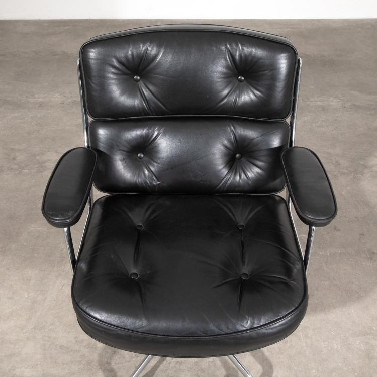 Bild 1 zu Objekt, B&uuml;rosessel Modell ES 104 Lobby Chair, Charles & Ray Eames, Vitra Design, Weil am Rhein, K-17 431