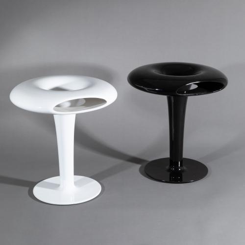 2 Vasen Modell Sci-Fi